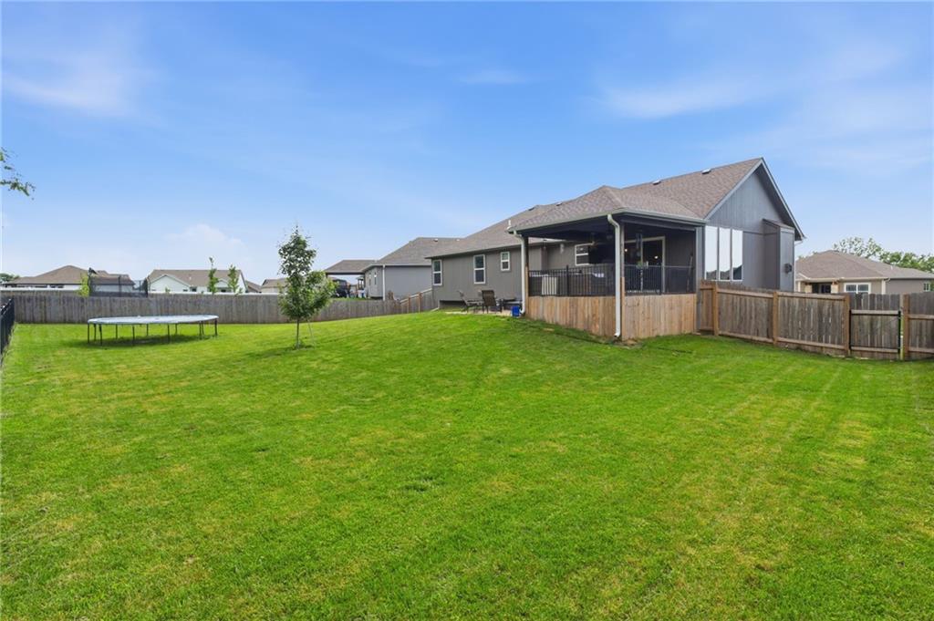 22907 S Ridgeview Drive Property Photo 2