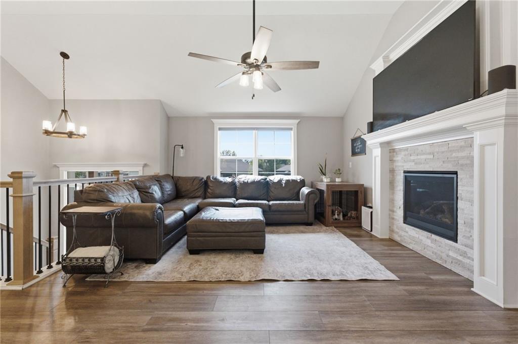 22907 S Ridgeview Drive Property Photo 6