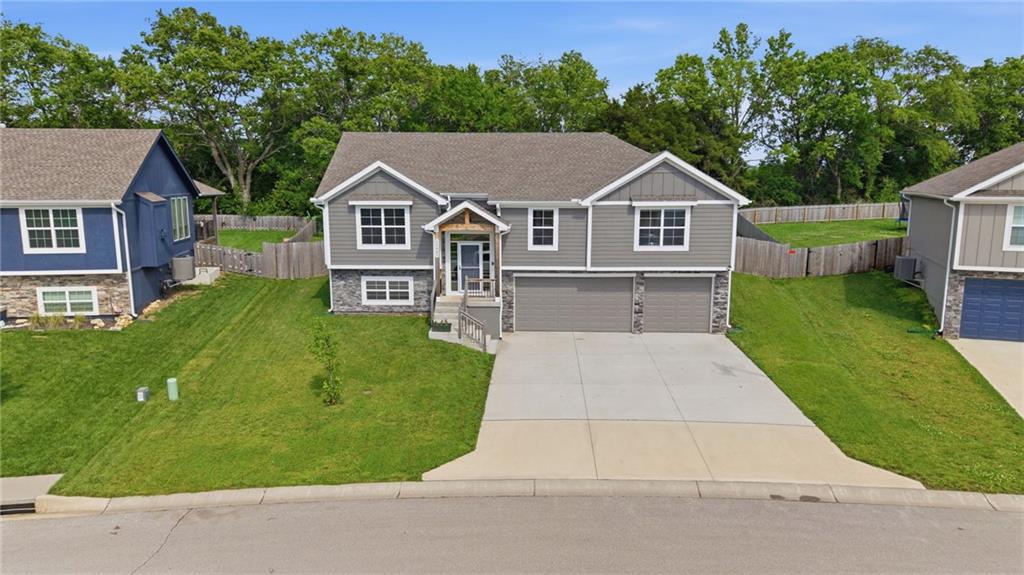 22907 S Ridgeview Drive Property Photo 25
