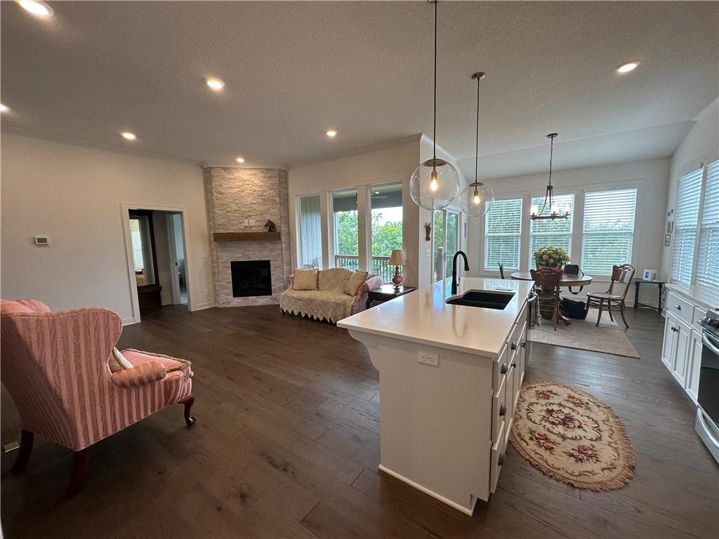 2938 Sw Arboridge Drive Property Photo 4