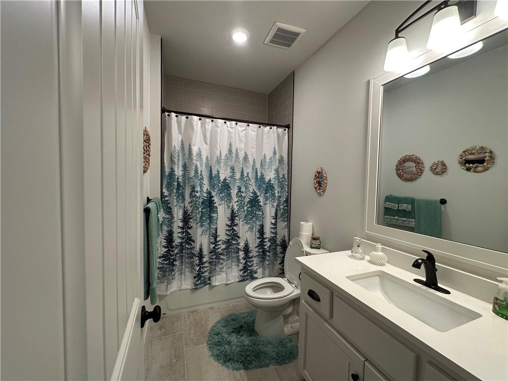 2938 Sw Arboridge Drive Property Photo 7