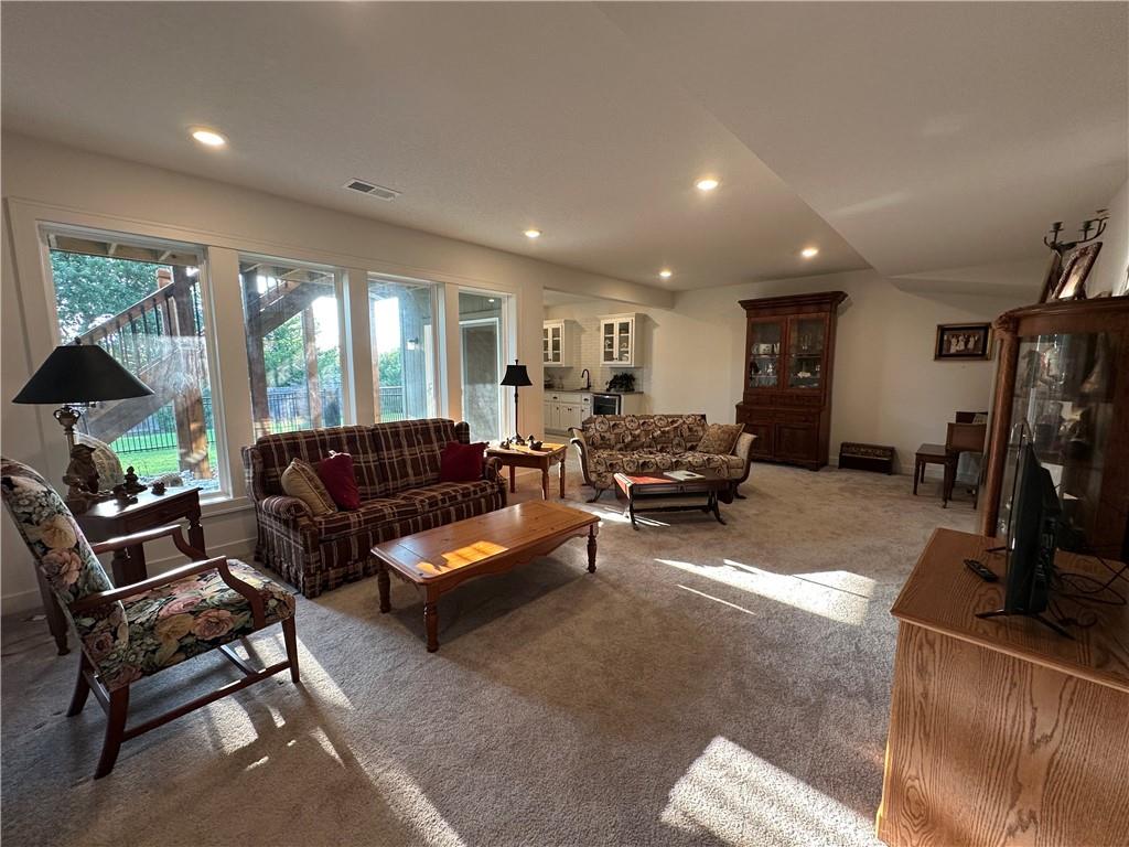 2938 Sw Arboridge Drive Property Photo 13