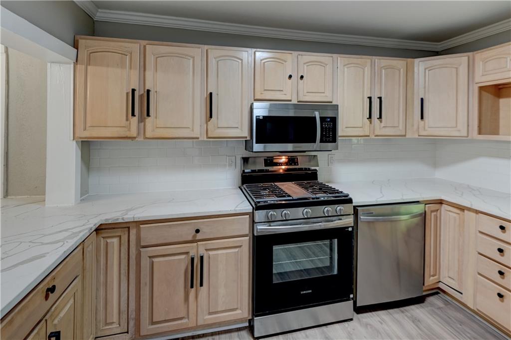 6212 Eugene Field Road Property Photo 7