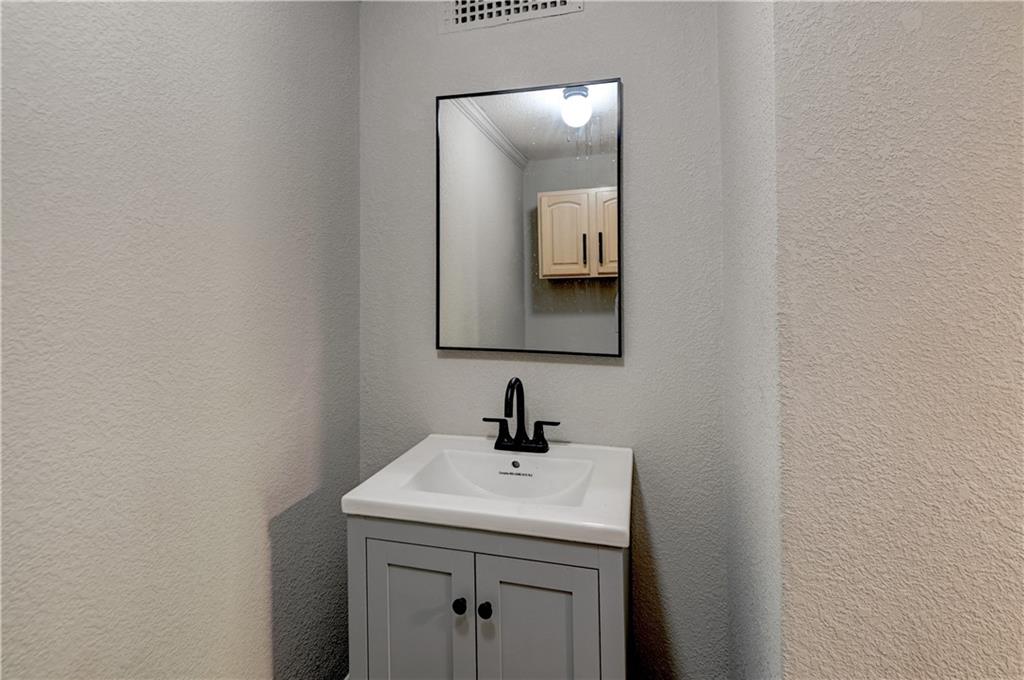 6212 Eugene Field Road Property Photo 17