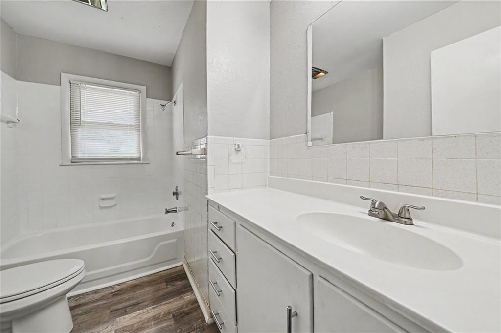 13008 E 38th Street Property Photo 16