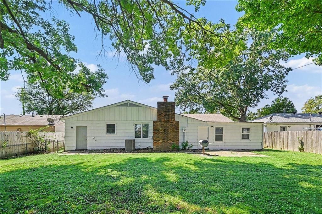 13008 E 38th Street Property Photo 21