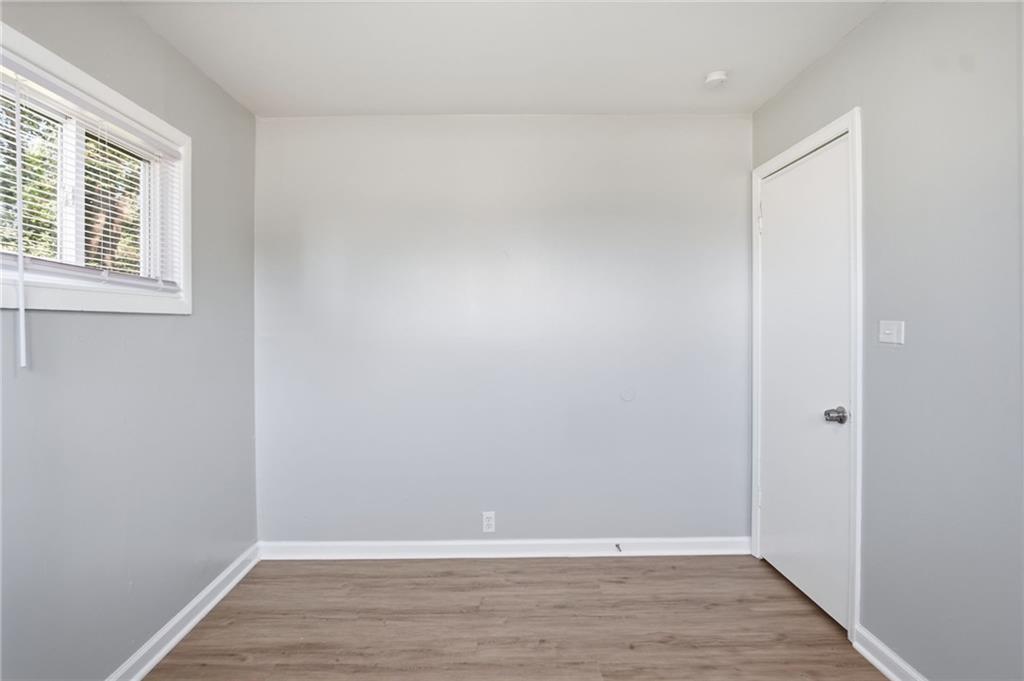 7104 Longview Road Property Photo 21