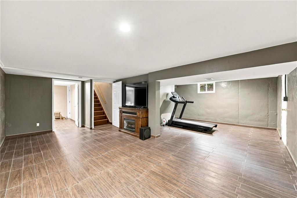 1711 N Hocker Street Property Photo 14