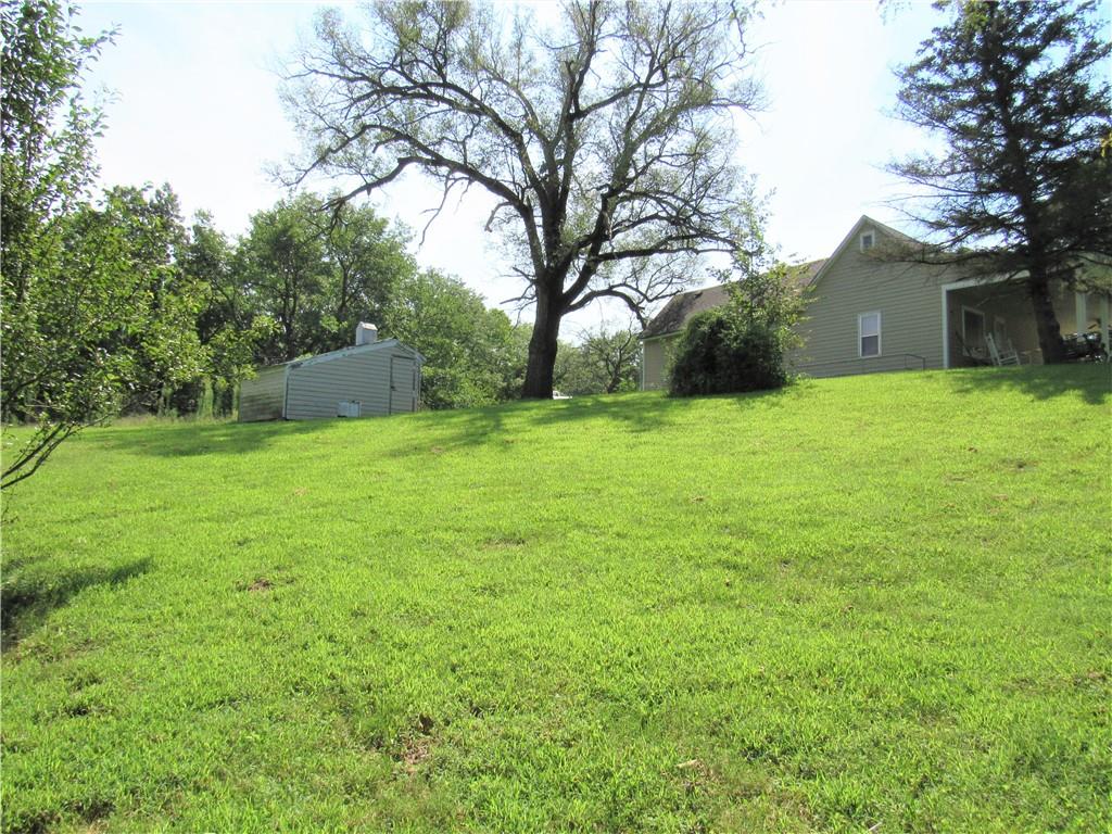 10615 Hillsboro Road Property Photo 8