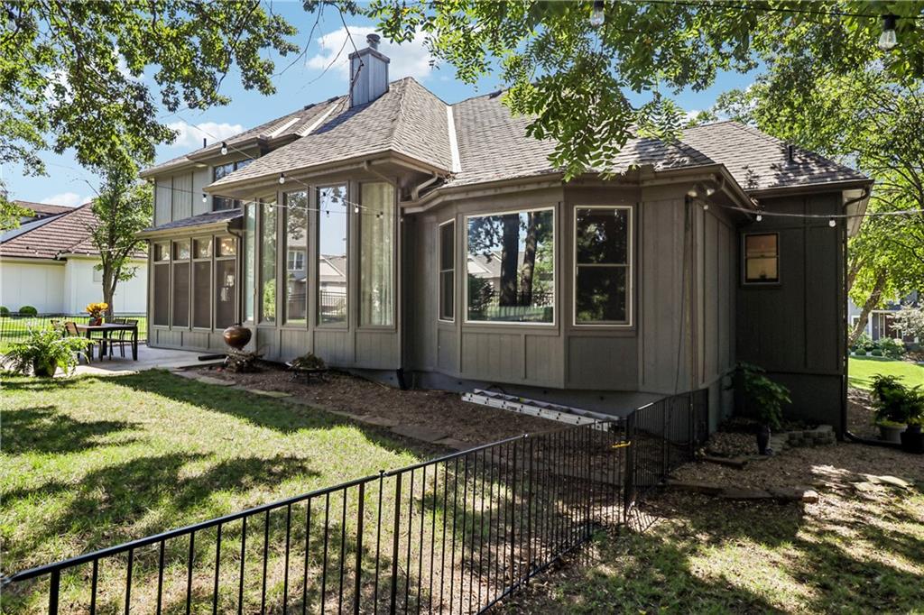 504 Ne Rushbrook Drive Property Photo 44