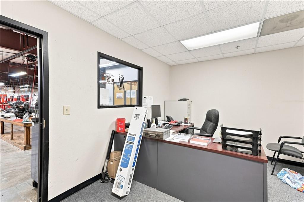 274 N Industrial Drive Property Photo 29