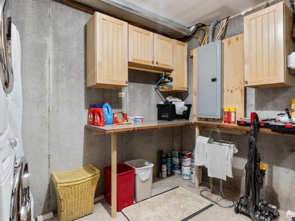 29801 Eastbank Drive Property Photo 40