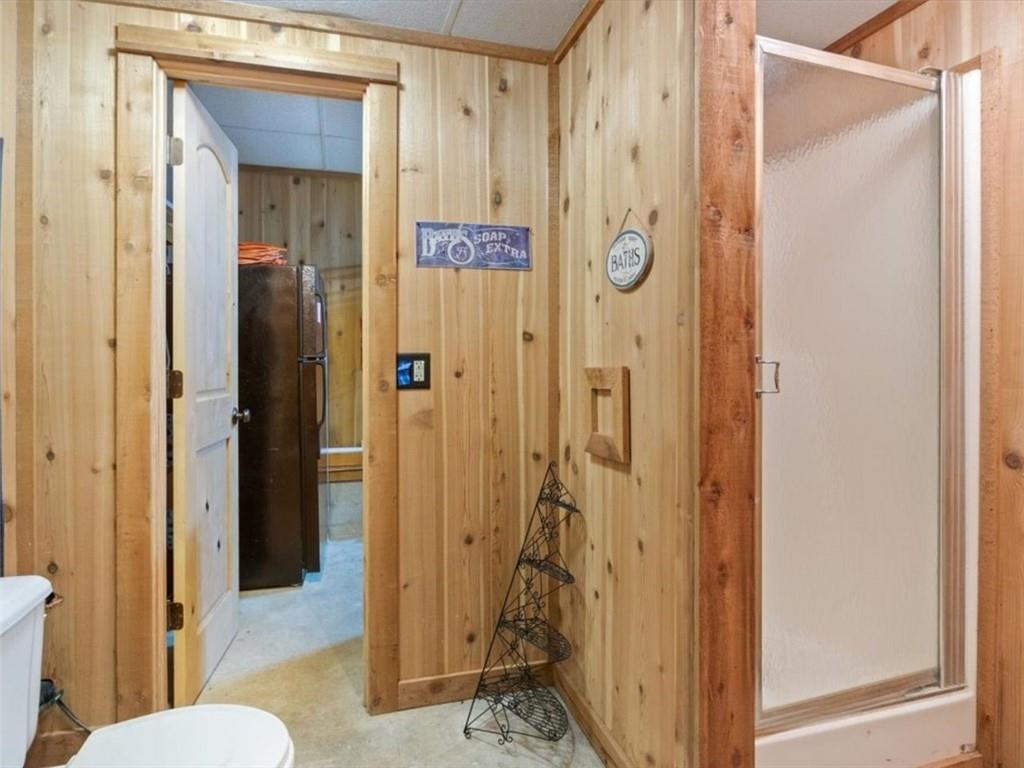 29801 Eastbank Drive Property Photo 46