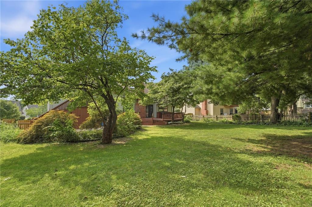 9332 W 116th Terrace Property Photo 43