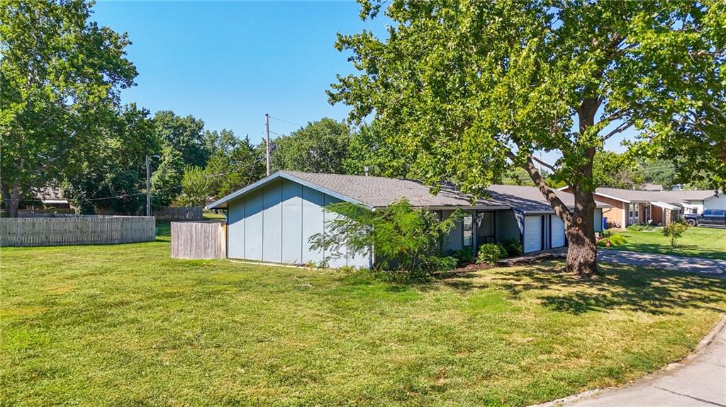3210 Rainier Drive Property Photo 5