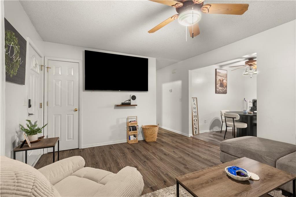 808 Se 19th Street Property Photo 4