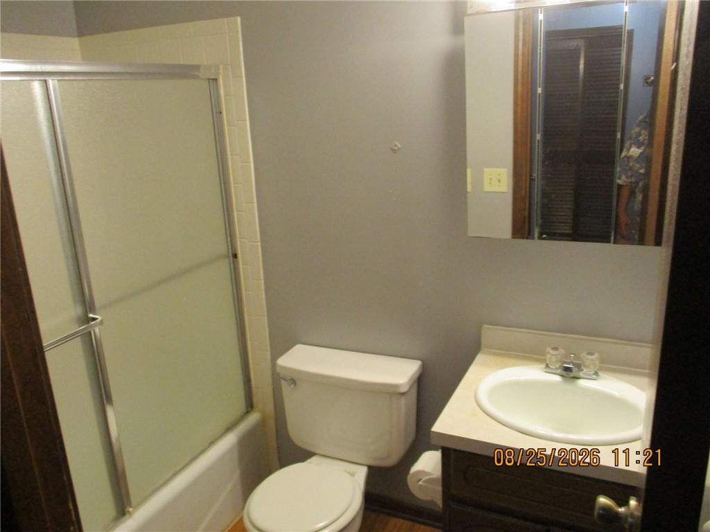 120 Emile Street Property Photo 11