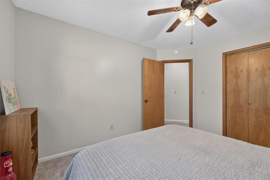 15738 W 148th Terrace Property Photo 42