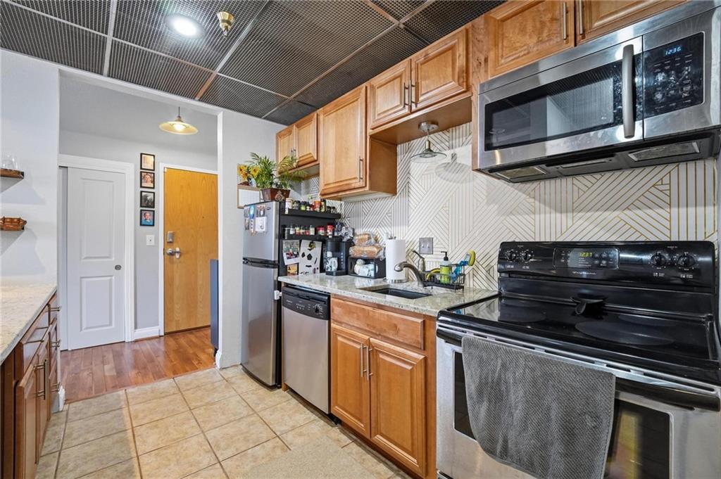 609 Central Street Property Photo 12