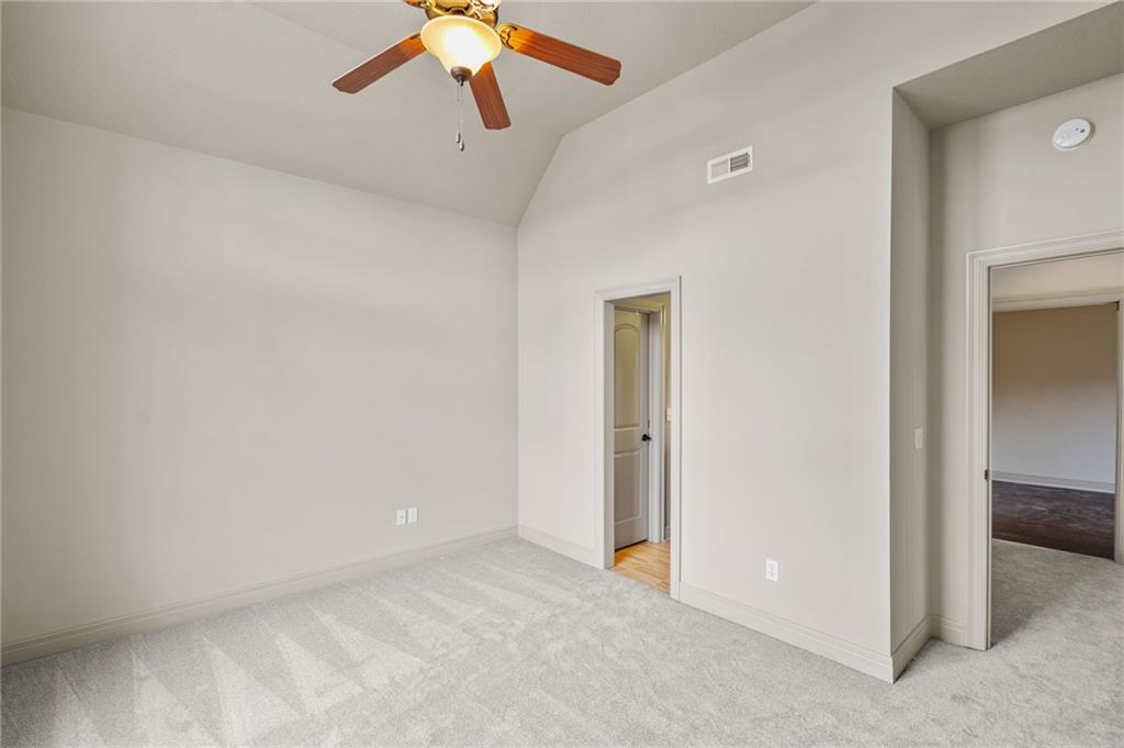 20215 W 89th Terrace Property Photo 34