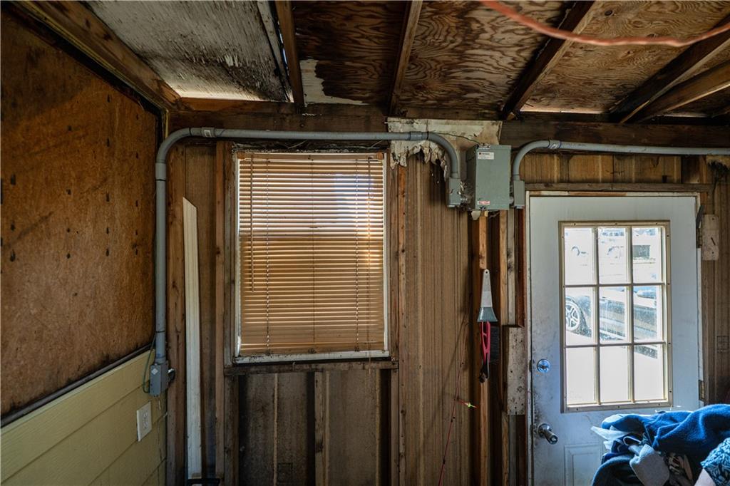 216 Main Street Property Photo 33