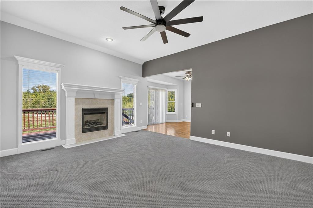 7562 N Eastern Avenue Property Photo 6
