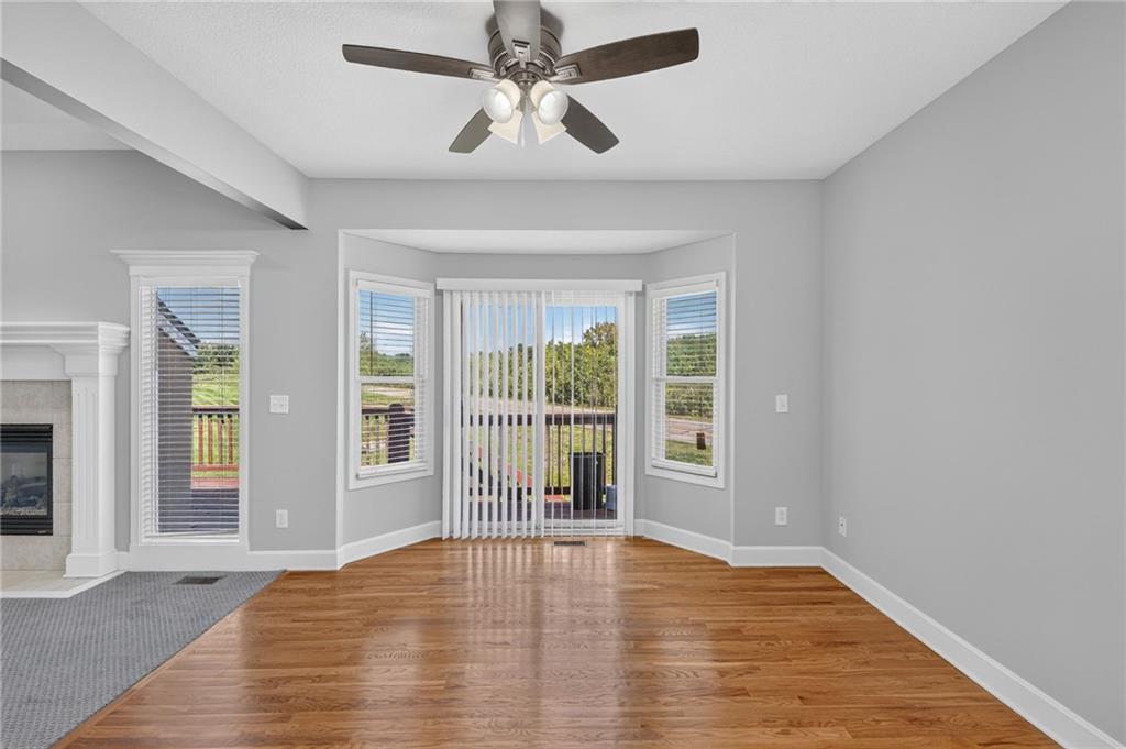 7562 N Eastern Avenue Property Photo 13