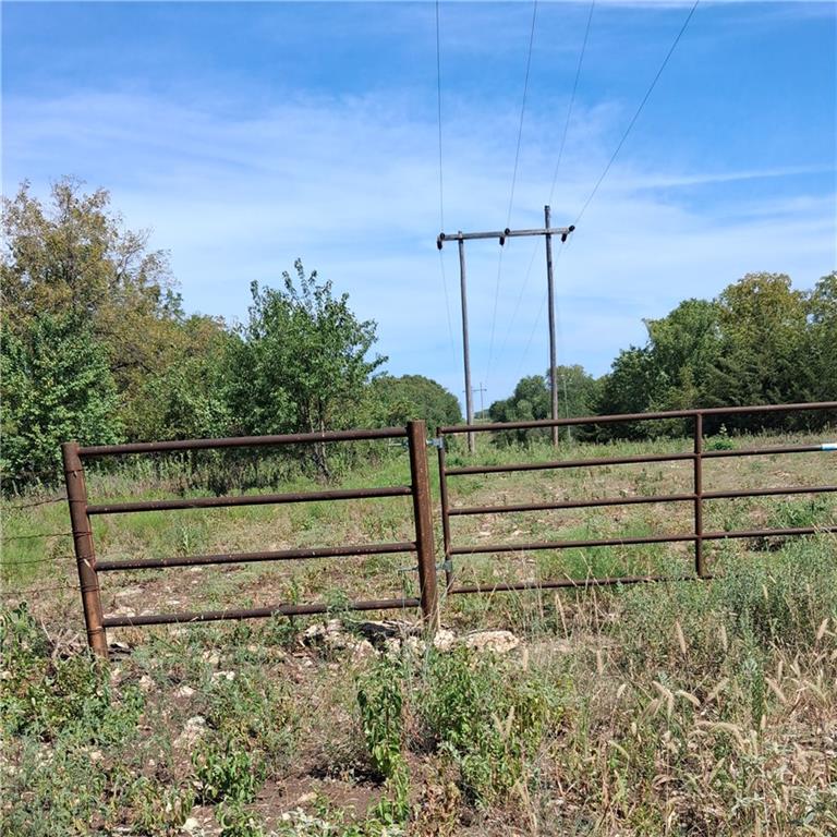 Highway 75 Highway Property Photo 17