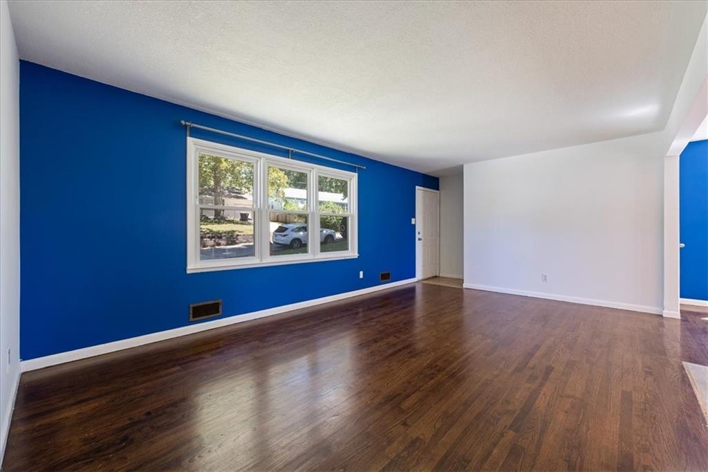 15 W 91st Street Property Photo 4
