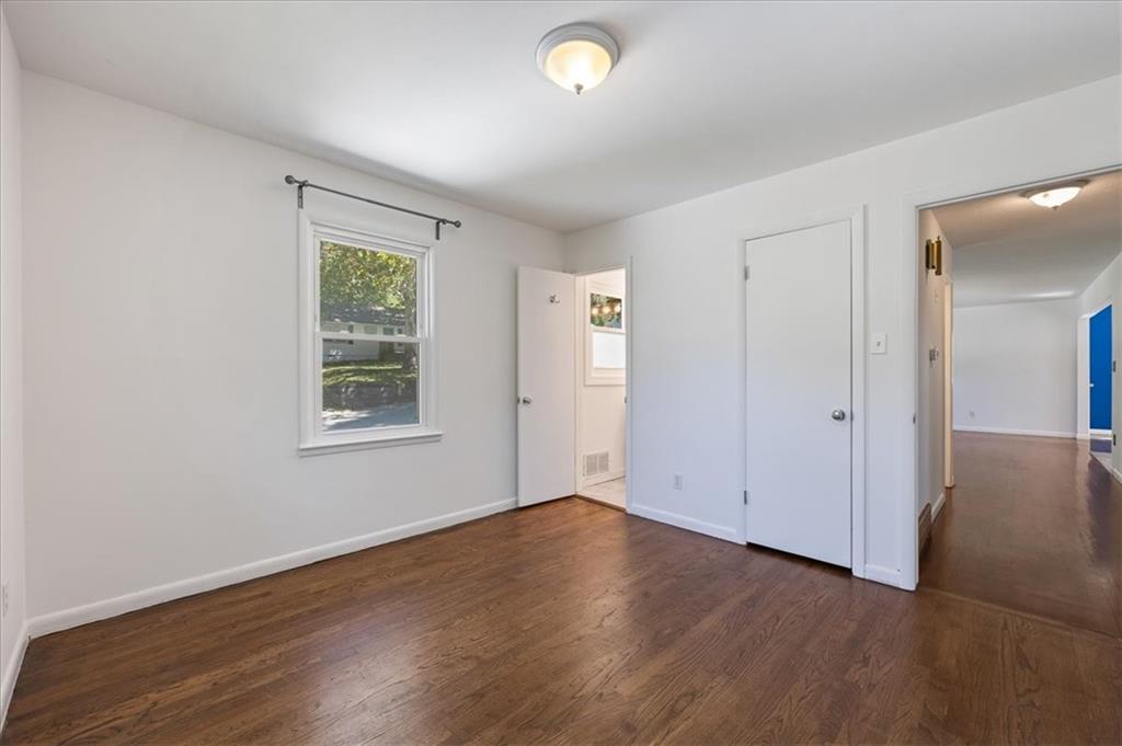 15 W 91st Street Property Photo 12