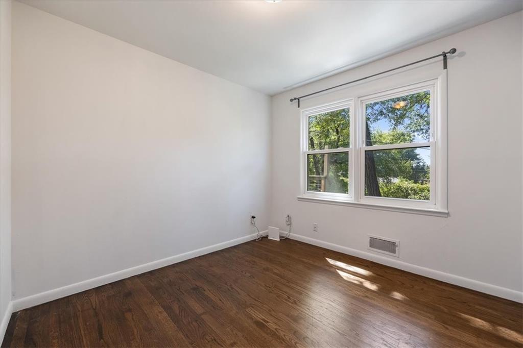 15 W 91st Street Property Photo 14