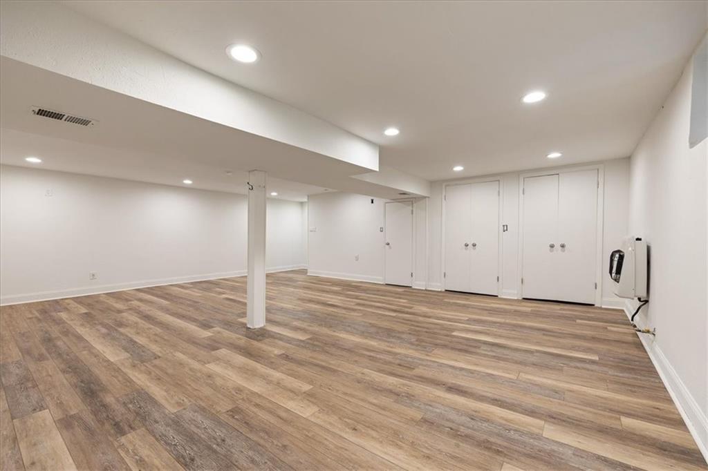 15 W 91st Street Property Photo 20