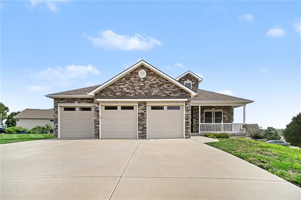 304 Prairie Rose Circle Property Photo 4