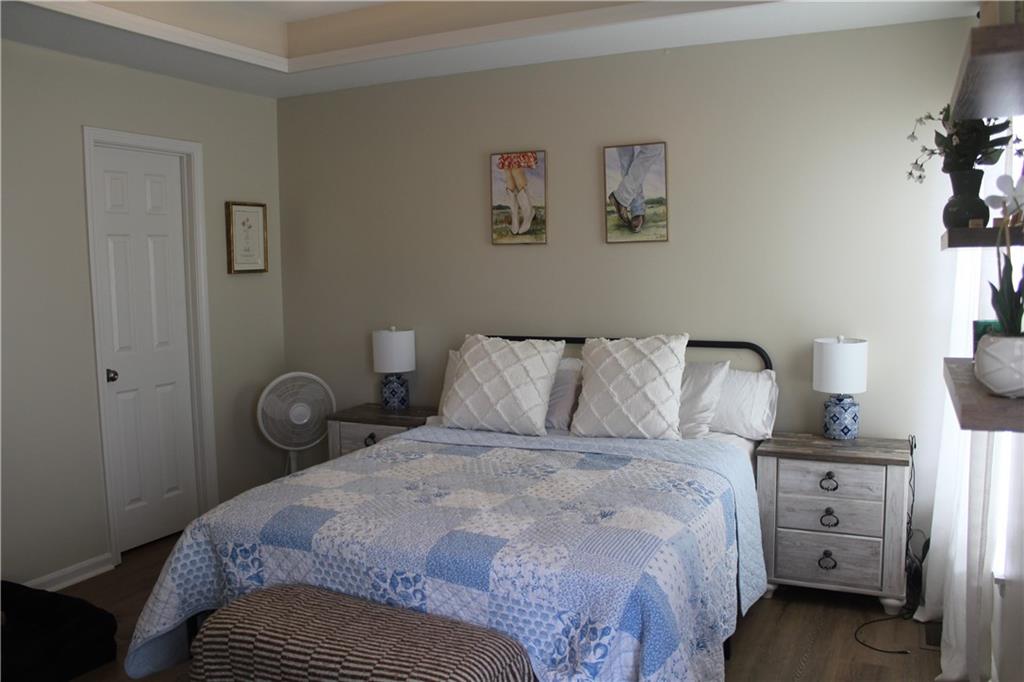 212 Whispering Hills Boulevard Property Photo 23