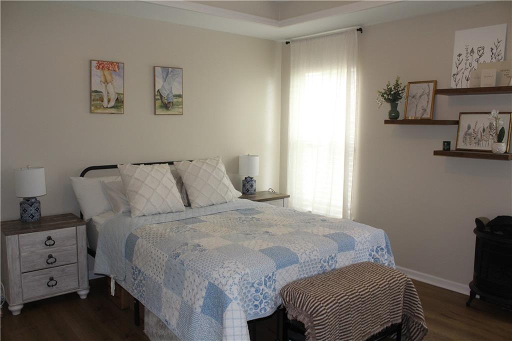 212 Whispering Hills Boulevard Property Photo 24
