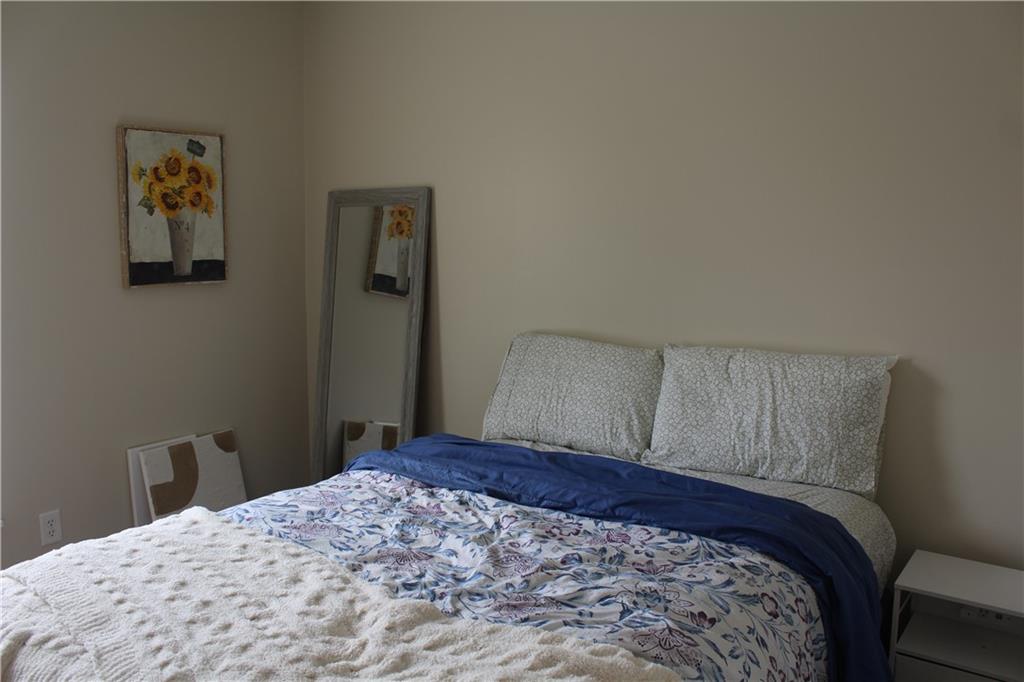 212 Whispering Hills Boulevard Property Photo 29