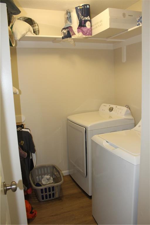 212 Whispering Hills Boulevard Property Photo 33