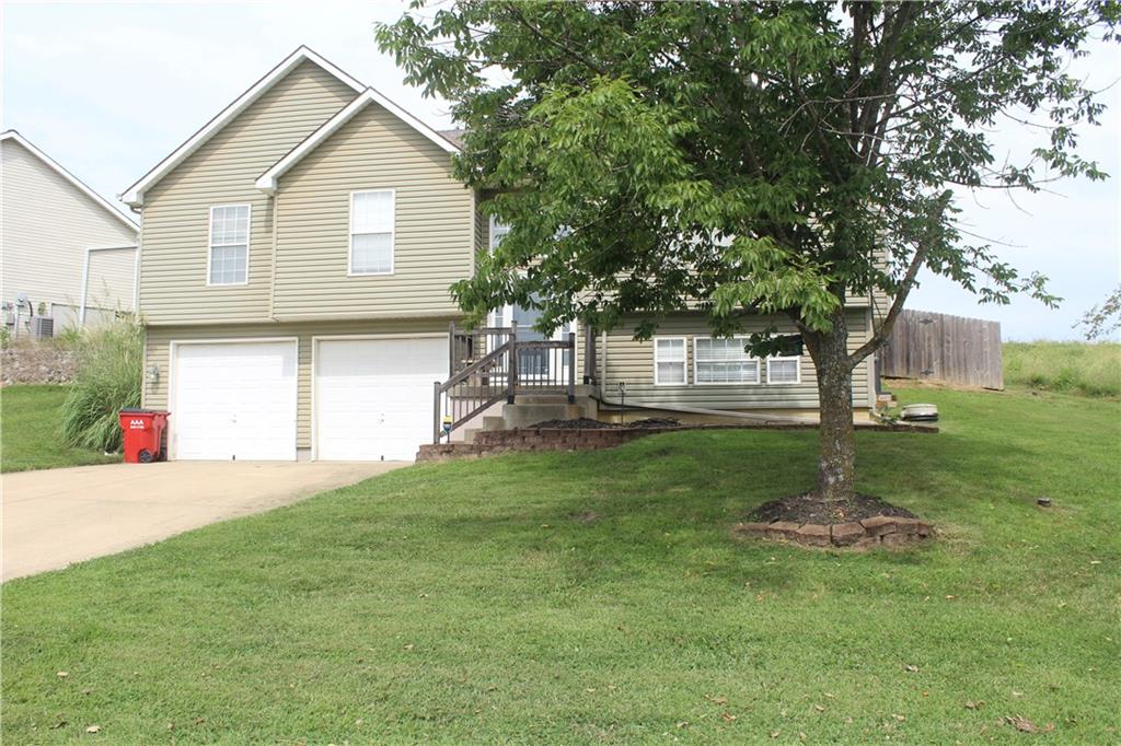 212 Whispering Hills Boulevard Property Photo 36