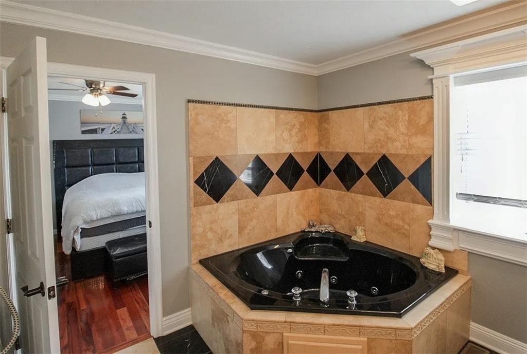 25061 Angus Drive Property Photo 33