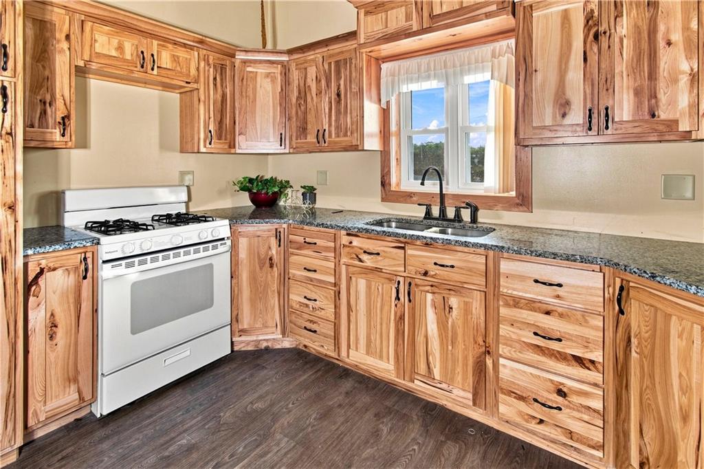 45526 Highway K Highway Property Photo 4