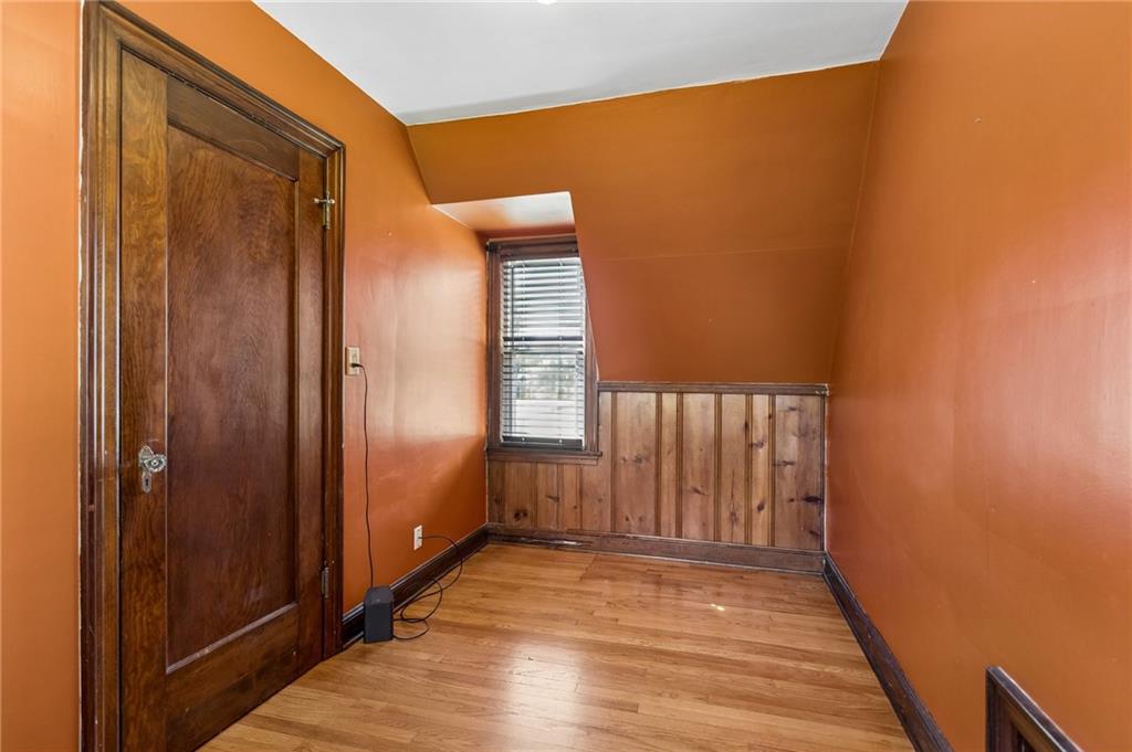 734 E Manor Road Property Photo 15