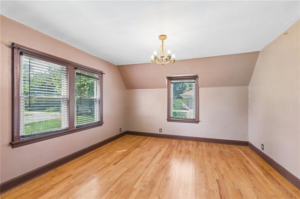 734 E Manor Road Property Photo 17