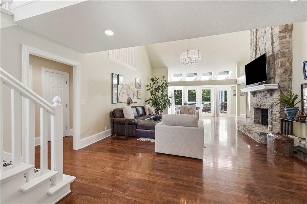 12401 Granada Road Property Photo 8