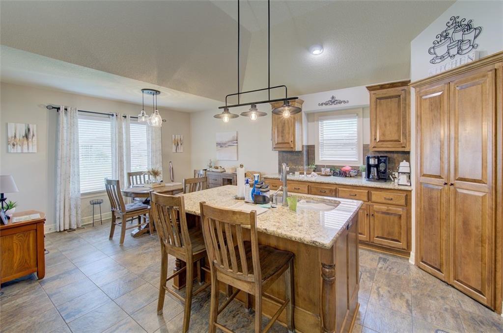 13305 N Copper Ridge Drive Property Photo 4