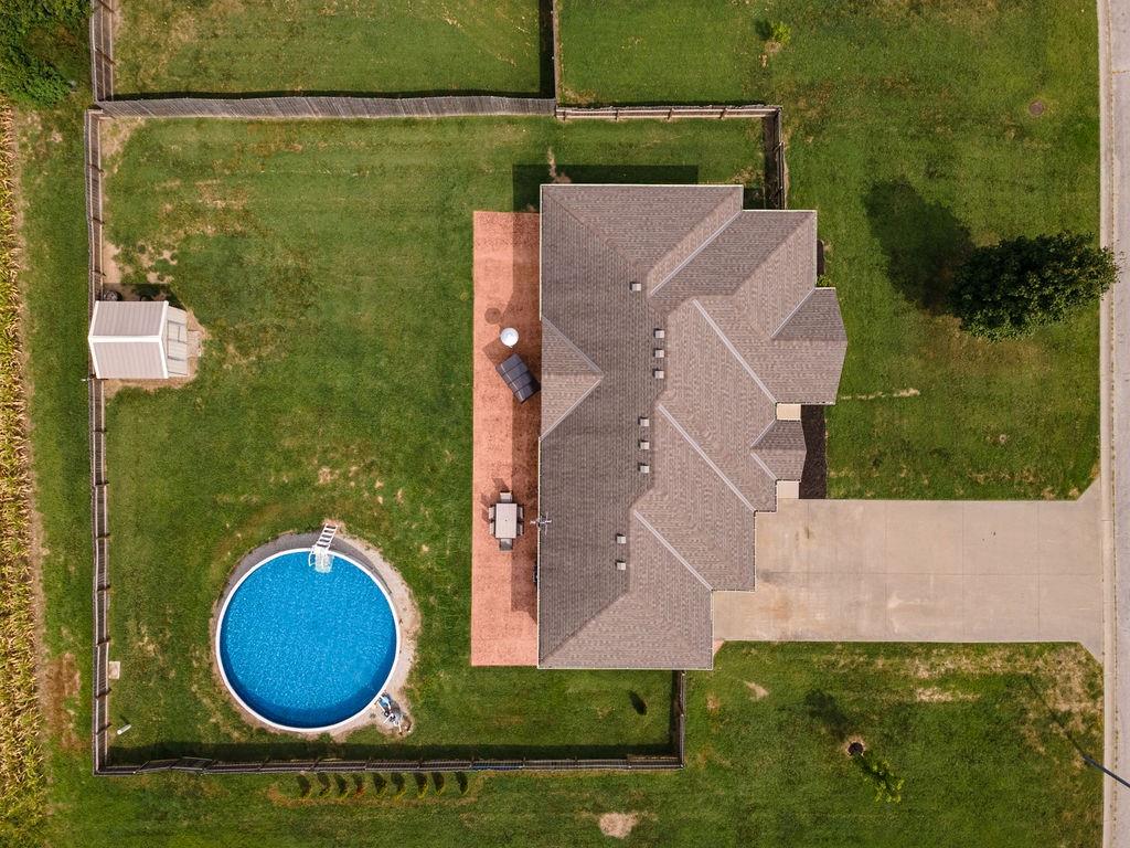 104 Harlequin Drive Property Photo 3