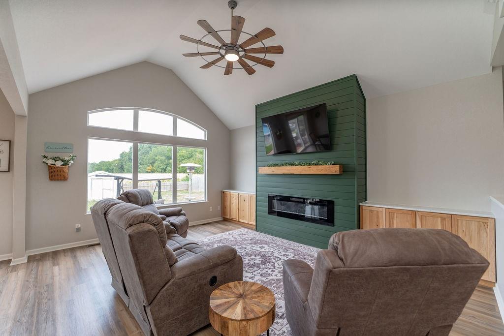 104 Harlequin Drive Property Photo 8