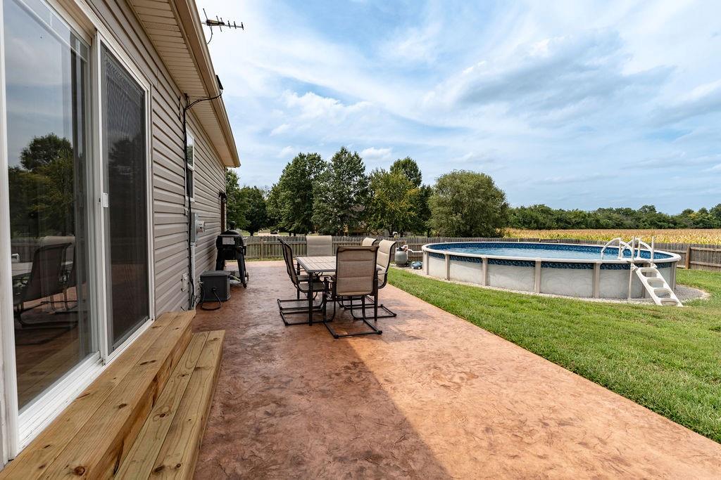 104 Harlequin Drive Property Photo 33