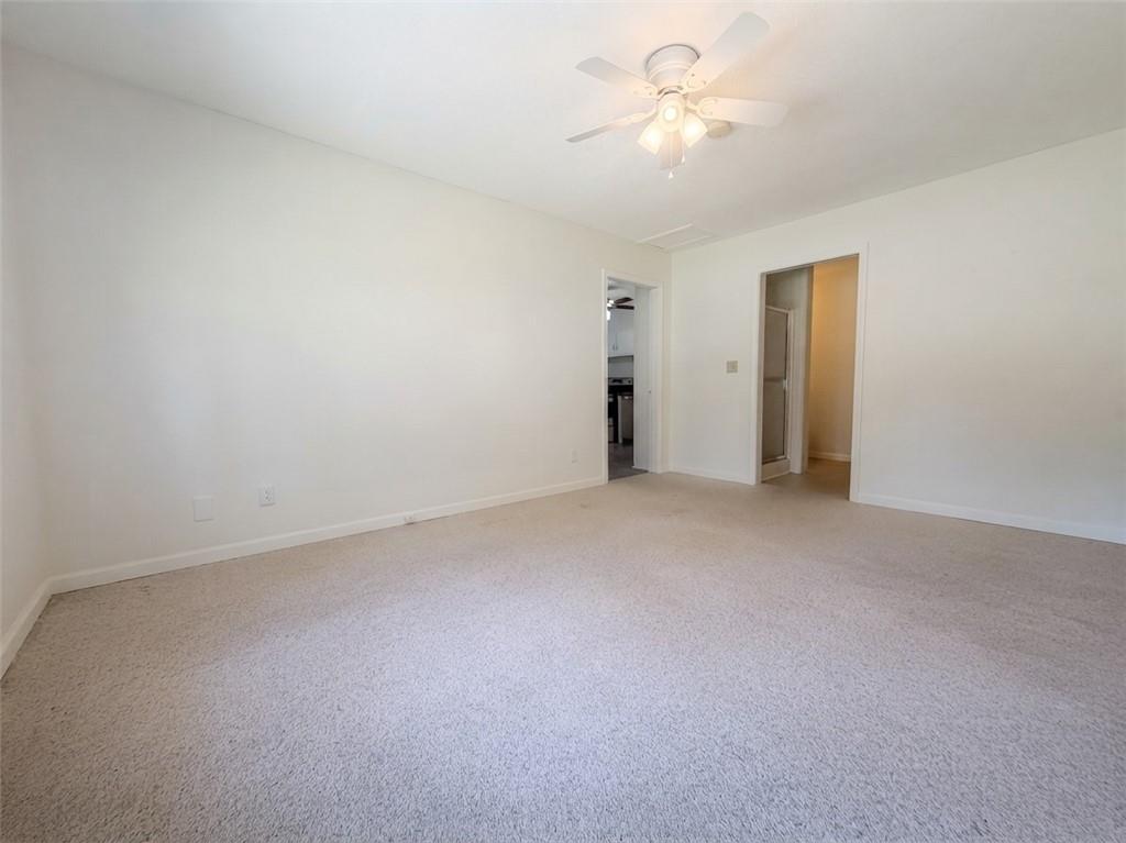 4720 S Crysler Drive Property Photo 33