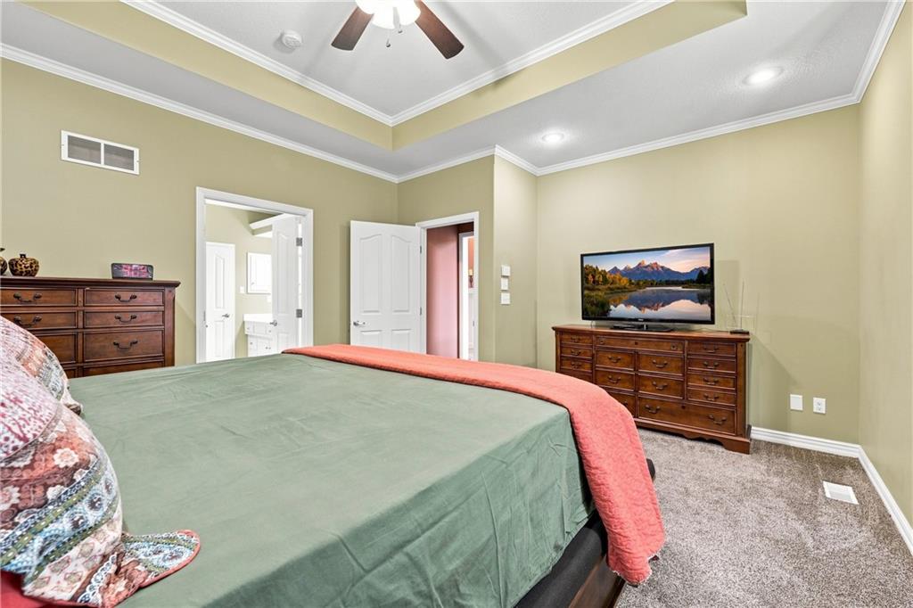 6833 Woodside Avenue Property Photo 15