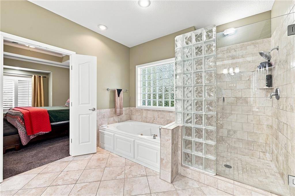 6833 Woodside Avenue Property Photo 17